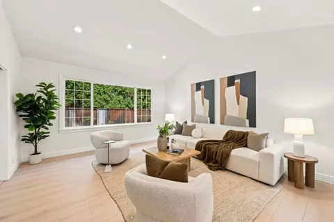 Living - 1005 Iris Ave, Sunnyvale, CA 94086 photo 1 of 7