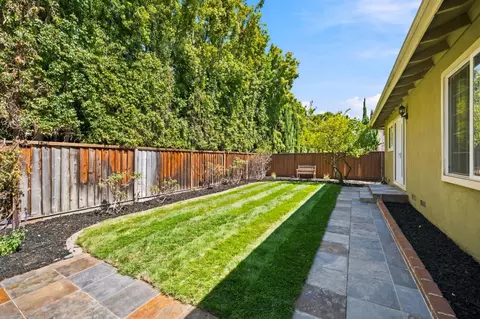 Exterior - 1005 Iris Ave, Sunnyvale, CA 94086 photo 4 of 6