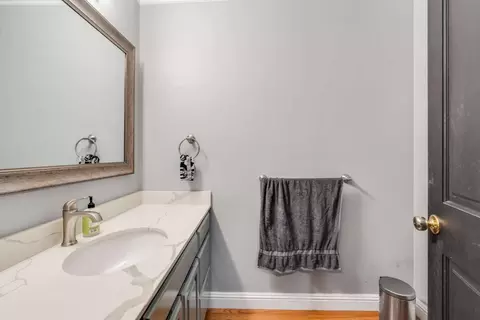 Bath - 1180 Kilkare Rd, Sunol, CA 94586 photo 1 of 3