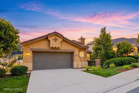 101 Butterweed Ln, Brisbane, CA 94005