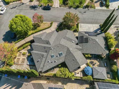 View/Area - 14921 Donner Dr, San Jose, CA 95124 photo 4 of 7