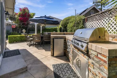 Exterior - 14921 Donner Dr, San Jose, CA 95124 photo 9 of 15