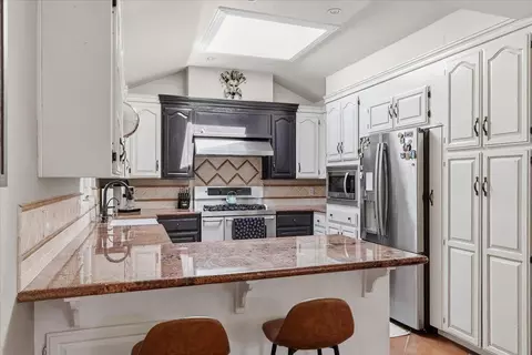 Kitchen - 14921 Donner Dr, San Jose, CA 95124 photo 2 of 3