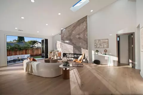 Living - 806 Emily Dr, Mountain View, CA 94043 photo 1 of 1