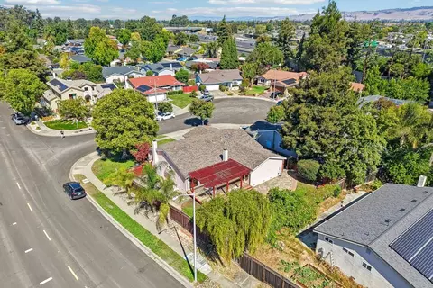 View/Area - 4860 Humber Pl, Newark, CA 94560 photo 7 of 9