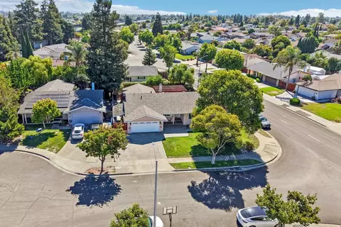 View/Area - 4860 Humber Pl, Newark, CA 94560 photo 3 of 9