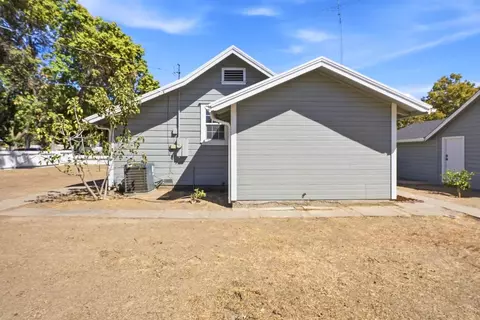 Exterior - West Ave, Gustine, CA 95322 photo 11 of 15