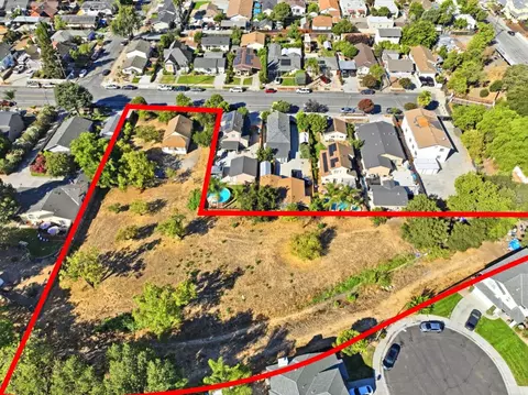 View/Area - 7522 Chestnut St, Gilroy, CA 95020 photo 8 of 12