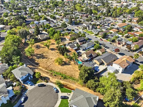 View/Area - 7522 Chestnut St, Gilroy, CA 95020 photo 5 of 12