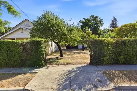 Exterior - 7522 Chestnut St, Gilroy, CA 95020 photo 2 of 11