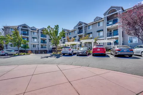 1982 W Bayshore Rd 224, East Palo Alto, CA 94303