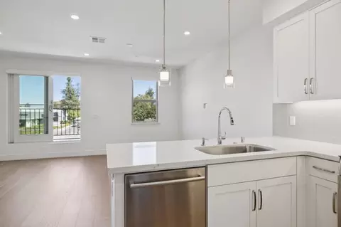 Living - 1373 W Middlefield Rd, Mountain View, CA 94043 photo 4 of 5