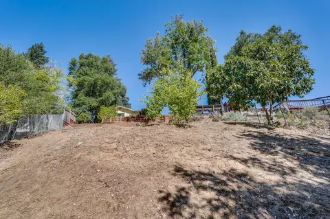 Exterior - 10531 Madera Dr, Cupertino, CA 95014 photo 8 of 9