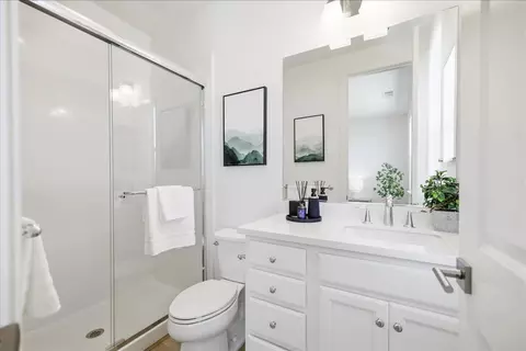 Bath - 1930 Joshua Tree Cir, Milpitas, CA 95035 photo 3 of 5