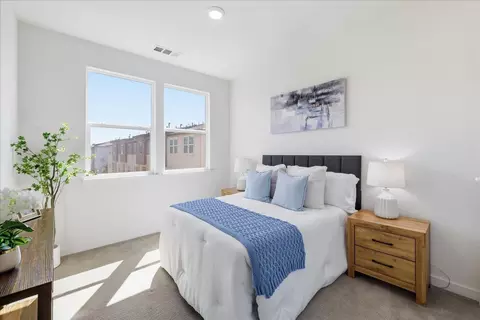 Bedroom - 1930 Joshua Tree Cir, Milpitas, CA 95035 photo 1 of 12