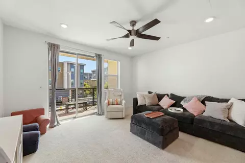 Living - 5752 Vibrant Loop, San Jose, CA 95119 photo 1 of 1