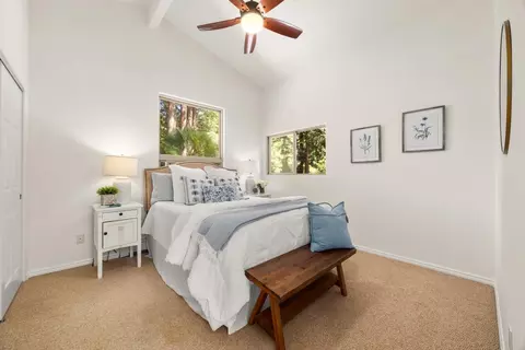 Bedroom - 4377 Porter Gulch Rd, Aptos, CA 95003 photo 6 of 10