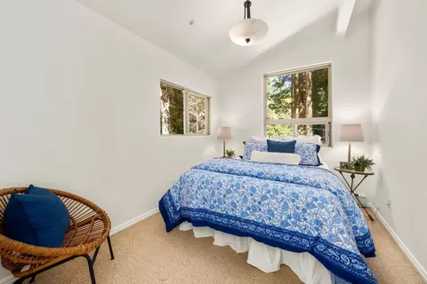 Bedroom - 4377 Porter Gulch Rd, Aptos, CA 95003 photo 4 of 10