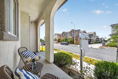 Exterior - 5502 Clove Hitch Loop, Fremont, CA 94555 photo 2 of 10