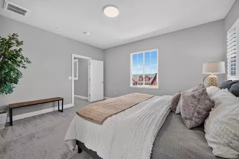 Bedroom - 5502 Clove Hitch Loop, Fremont, CA 94555 photo 5 of 9