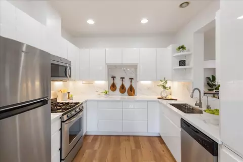 Kitchen - 288 Diamond Way, Milpitas, CA 95035 photo 1 of 2