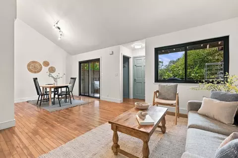 Living - 2907 Crocker Ct, Aptos, CA 95003 photo 3 of 3