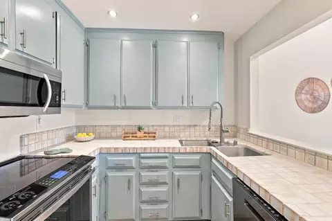 Kitchen - 2907 Crocker Ct, Aptos, CA 95003 photo 2 of 2