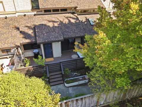 Exterior - 2907 Crocker Ct, Aptos, CA 95003 photo 6 of 7