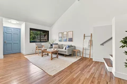 Living - 2907 Crocker Ct, Aptos, CA 95003 photo 2 of 3