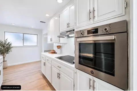 Kitchen - 1183 Manzanita Dr, Pacifica, CA 94044 photo 6 of 7