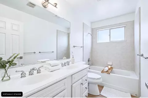 Bath - 1183 Manzanita Dr, Pacifica, CA 94044 photo 2 of 3
