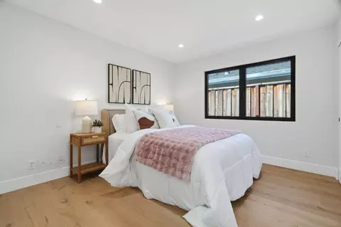 Bedroom - 4654 Williams Rd, San Jose, CA 95129 photo 4 of 8