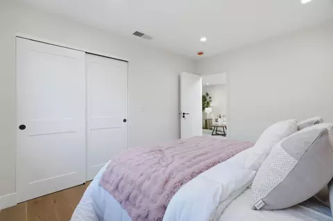 Bedroom - 4654 Williams Rd, San Jose, CA 95129 photo 3 of 8