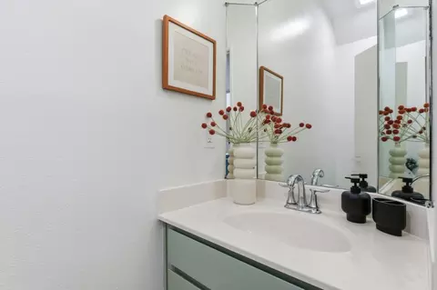 Bath - 78 Marylinn Dr, Milpitas, CA 95035 photo 3 of 3