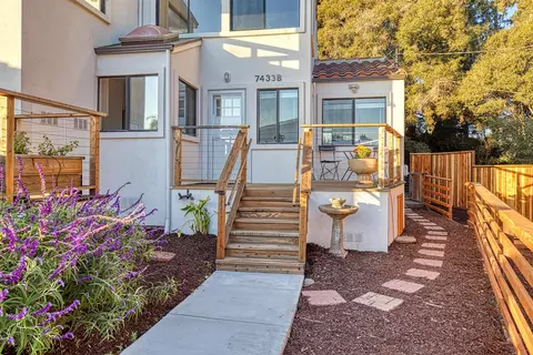 Exterior - 7433 Mesa Dr, Aptos, CA 95003 photo 4 of 14