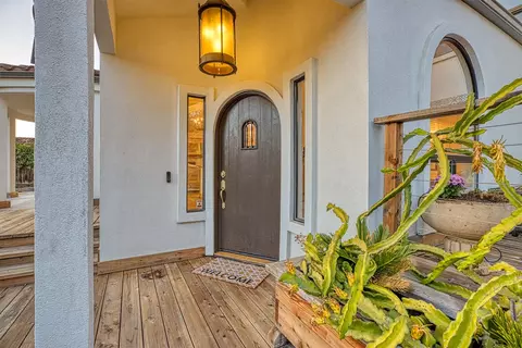 Entry Way - 7433 Mesa Dr, Aptos, CA 95003 photo 1 of 5