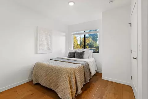 Bedroom - 7433 Mesa Dr, Aptos, CA 95003 photo 5 of 5
