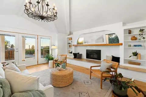 Living - 7433 Mesa Dr, Aptos, CA 95003 photo 1 of 1