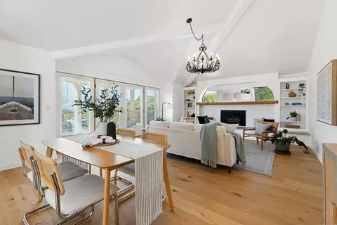 Dining - 7433 Mesa Dr, Aptos, CA 95003 photo 2 of 2