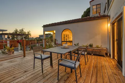 Exterior - 7433 Mesa Dr, Aptos, CA 95003 photo 9 of 14