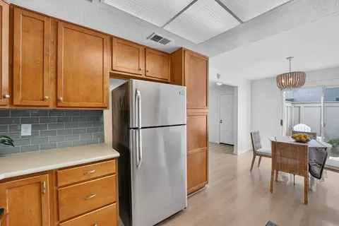 Kitchen - 4233 Topsail Ct, Soquel, CA 95073 photo 4 of 4