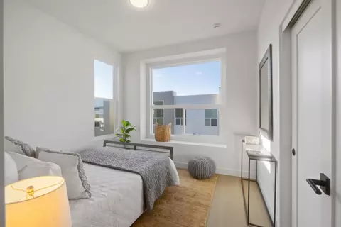 Bedroom - 827 Fassler Ave, Pacifica, CA 94044 photo 6 of 6