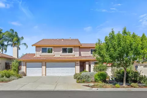 Exterior - 1435 Blackwing Way, Gilroy, CA 95020 photo 2 of 10