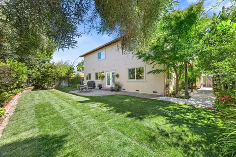 Exterior - 1435 Blackwing Way, Gilroy, CA 95020 photo 5 of 10