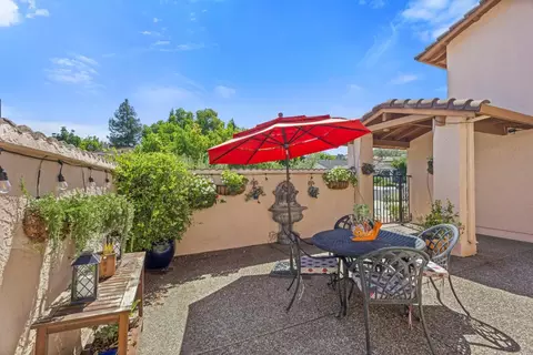 Exterior - 1435 Blackwing Way, Gilroy, CA 95020 photo 4 of 10