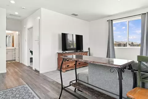 Entry Way - Vasquez Dr, Soledad, CA 93960 photo 1 of 5