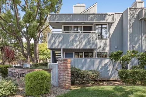 844 La Barbera Dr, San Jose, CA 95126