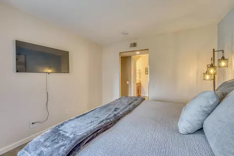 Bedroom - Main St, Salinas, CA 93906 photo 3 of 5