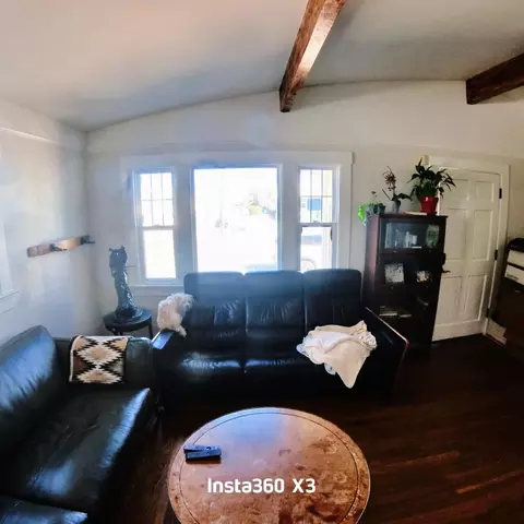 Living - 318 West St, Salinas, CA 93901 photo 5 of 6