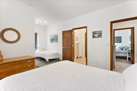 Bedroom - 4841 Cherryvale Ave, Soquel, CA 95073 photo 5 of 9